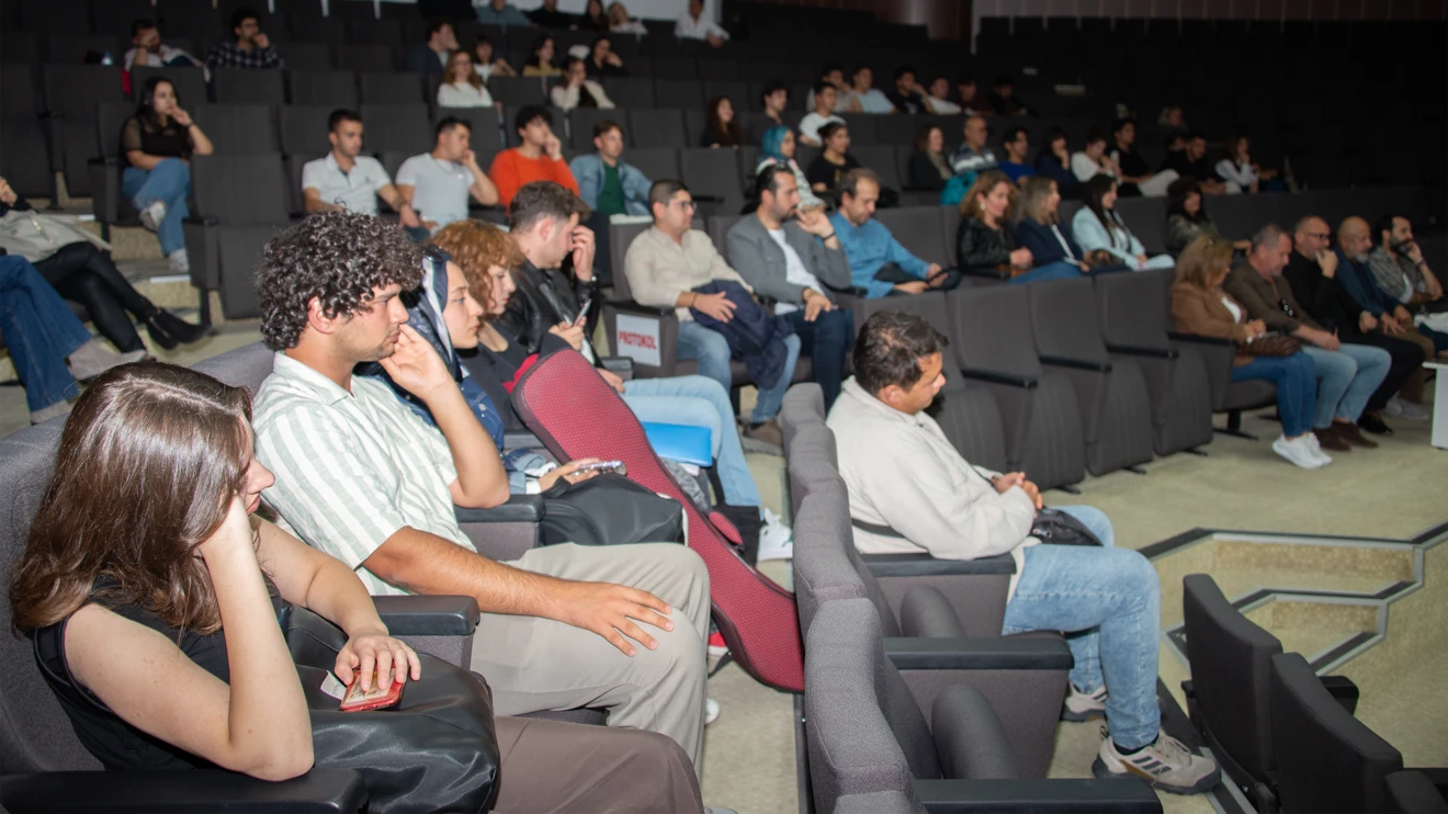 Selçuk Üniversitesinde gitar resitali düzenlendi